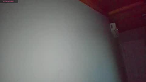 Snapshot of lee_chang chatting on 05-11-26, 04:04 lee_chang online show from 05-11-26, 04:04