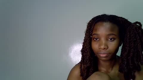 Snapshot of lee_shaz chatting on 06-13-26, 04:10 lee baby online show from 06-13-26, 04:10