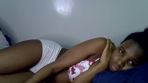 Snapshot of lee_shaz chatting on 06-30-26, 01:39 lee baby online show from 06-30-26, 01:39