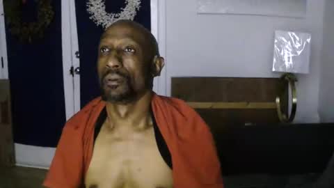 Ebony DeafGuy online show from 05-26-26, 06:31