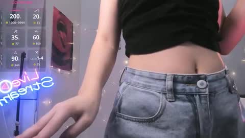 Lee Haeun online show from 02-15-26, 08:16