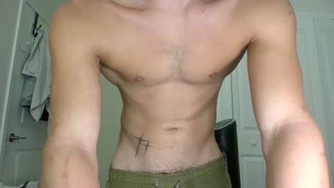 Snapshot of leelonglee chatting on 05-24-26, 11:26 leelonglee online show from 05-24-26, 11:26