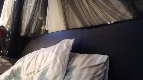 Snapshot of leelou_dallas chatting on 02-06-25, 09:49 Leelou online show from 02-06-25, 09:49