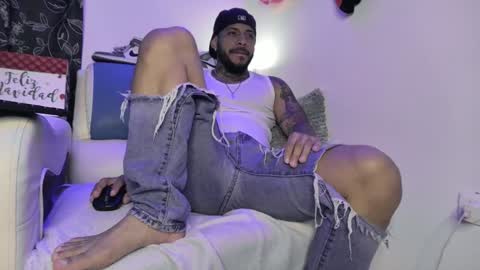 Snapshot of leenar_key chatting on 01-28-25, 02:21 leenar_key online show from 01-28-25, 02:21