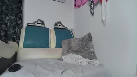 Snapshot of leenar_key chatting on 02-05-25, 06:59 leenar_key online show from 02-05-25, 06:59