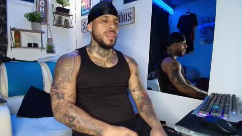 Snapshot of leenar_key chatting on 09-21-25, 12:12 leenar_key online show from 09-21-25, 12:12