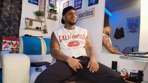 Snapshot of leenar_key chatting on 10-03-25, 02:41 leenar_key online show from 10-03-25, 02:41