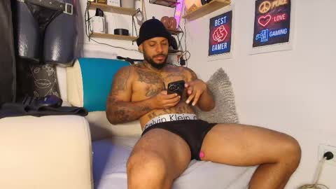 leenar_key online show from 05-16-26, 11:42