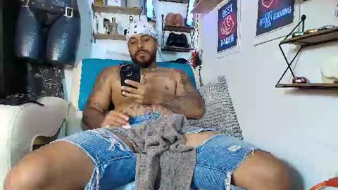 Snapshot of leenar_key chatting on 07-22-26, 11:51 leenar_key online show from 07-22-26, 11:51