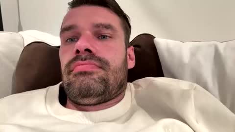 Snapshot of leexxx_69 chatting on 10-27-25, 12:36 leexxx_69 online show from 10-27-25, 12:36