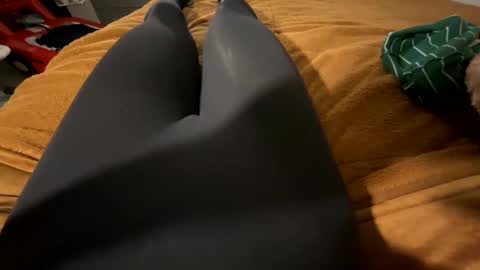 leggingslover7 online show from 02-10-25, 06:35