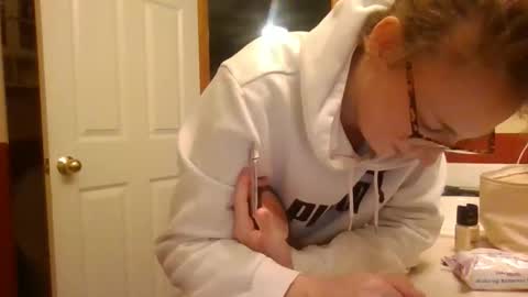 taylor babe1 online show from 10-18-25, 04:04