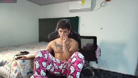  Lei  online show from 01-25-25, 03:30