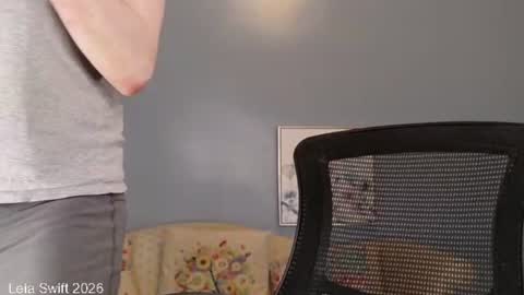 Leia Swift online show from 07-19-26, 12:31