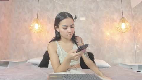 LEIGH ANGELS online show from 02-04-26, 08:58