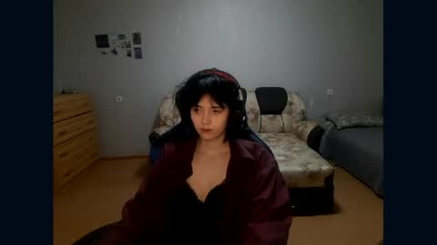 Viola online show from 04-21-26, 02:51