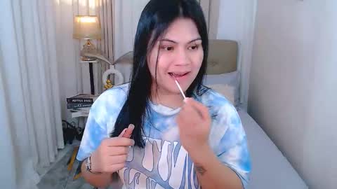 Cailey online show from 11-29-25, 03:48