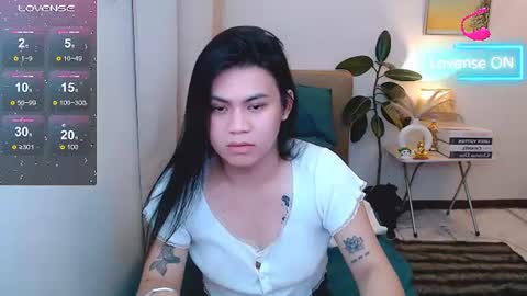 Snapshot of leighcortesi chatting on 06-24-26, 03:11 Cailey online show from 06-24-26, 03:11