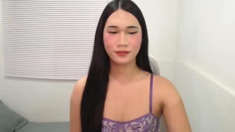 leighs_celine online show from 04-16-26, 04:52