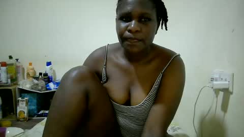 leilacuty13 online show from 07-05-26, 07:04