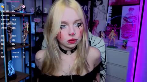 Leila online show from 10-07-25, 06:16