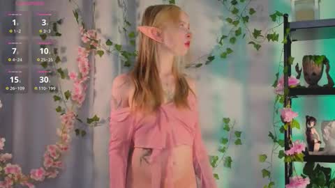 Snapshot of leiladwight chatting on 02-01-26, 02:15 Leila online show from 02-01-26, 02:15