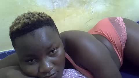 leilah_cute19 online show from 03-10-26, 06:29