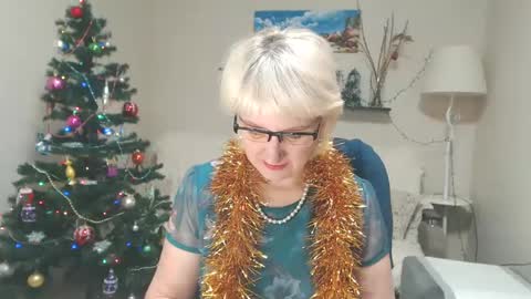 Leila Kinky online show from 12-23-24, 03:29