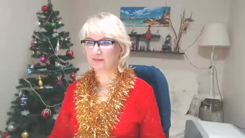 Leila Kinky online show from 01-04-25, 11:11