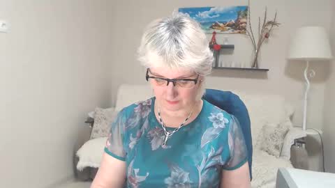 Leila Kinky online show from 02-21-25, 11:44