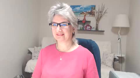 Leila Kinky online show from 11-25-25, 04:34