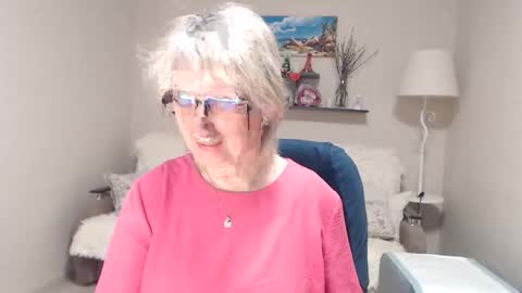 Leila Kinky online show from 04-20-26, 04:37