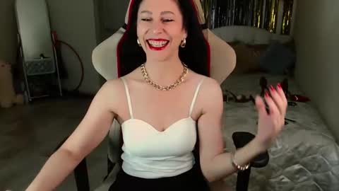 leilamurray online show from 03-28-26, 09:31