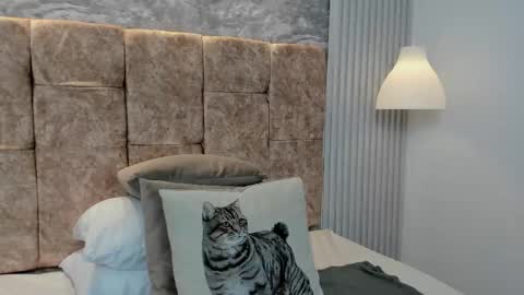 Snapshot of leilapons chatting on 10-10-25, 05:34 leilapons online show from 10-10-25, 05:34