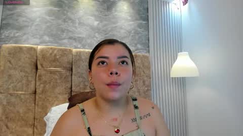 Snapshot of leilapons chatting on 11-01-25, 04:42 leilapons online show from 11-01-25, 04:42