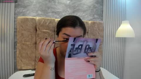 Snapshot of leilapons chatting on 11-16-25, 04:34 leilapons online show from 11-16-25, 04:34