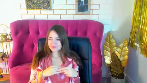 Snapshot of leilarai chatting on 02-04-25, 08:35 Leila Rai online show from 02-04-25, 08:35