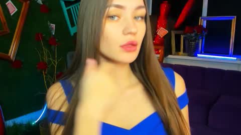 Leila Rai online show from 11-25-25, 02:06