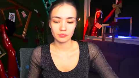 Snapshot of leilarai chatting on 01-17-26, 09:25 Leila Rai online show from 01-17-26, 09:25