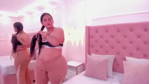 Snapshot of leily_asss chatting on 07-14-26, 10:15 leily_asss online show from 07-14-26, 10:15