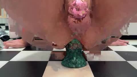 Snapshot of lekogmorro83 chatting on 11-20-25, 12:49 My limits pushed online show from 11-20-25, 12:49