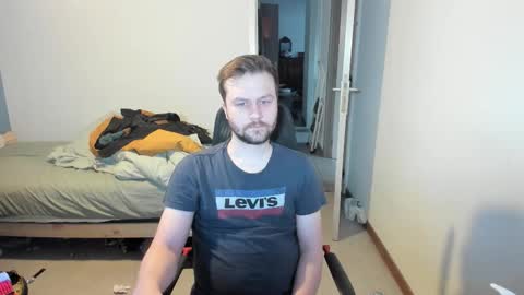 Snapshot of lelesusa chatting on 12-14-25, 03:06 lelekoko online show from 12-14-25, 03:06