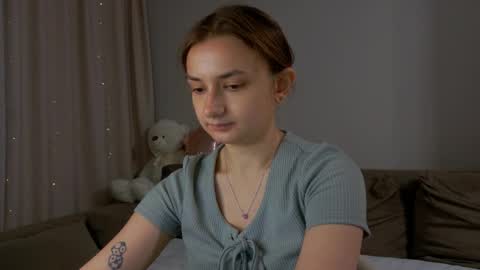 Snapshot of lelia_vibe chatting on 05-29-26, 11:36 Lelia online show from 05-29-26, 11:36