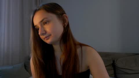 Snapshot of lelia_vibe chatting on 06-04-26, 02:06 Lelia online show from 06-04-26, 02:06