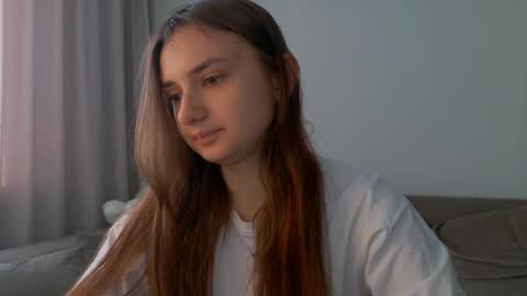 Snapshot of lelia_vibe chatting on 06-05-26, 02:29 Lelia online show from 06-05-26, 02:29