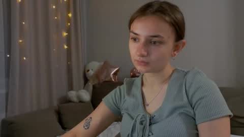 Snapshot of lelia_vibe chatting on 06-07-26, 10:24 Lelia online show from 06-07-26, 10:24