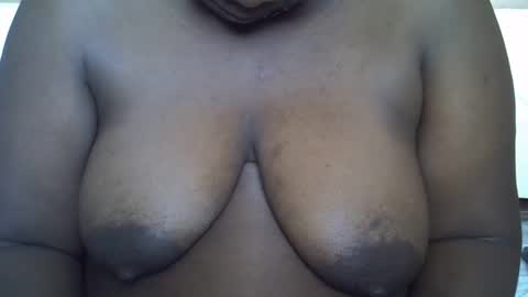 Snapshot of lemon_girl90 chatting on 11-26-25, 01:34 lemon_girl90 online show from 11-26-25, 01:34