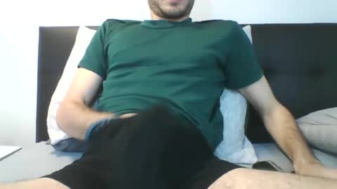 Snapshot of lemonspark997 chatting on 11-20-25, 04:23 lemonspark997 online show from 11-20-25, 04:23