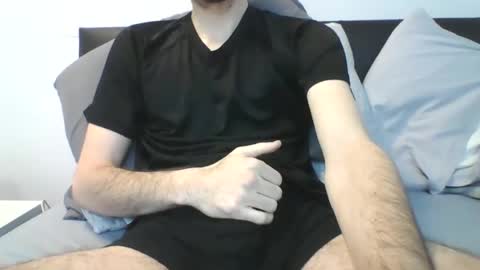 Snapshot of lemonspark997 chatting on 12-15-25, 05:44 lemonspark997 online show from 12-15-25, 05:44