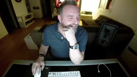 Ange online show from 12-26-24, 06:33